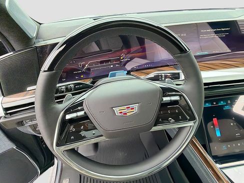 New 2026 Cadillac Escalade Platinum Sport w/ LPO, ONYX Package image 11