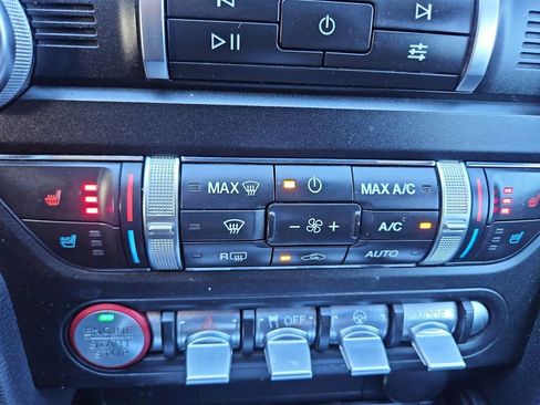 Used 2019 Ford Mustang Premium image 19