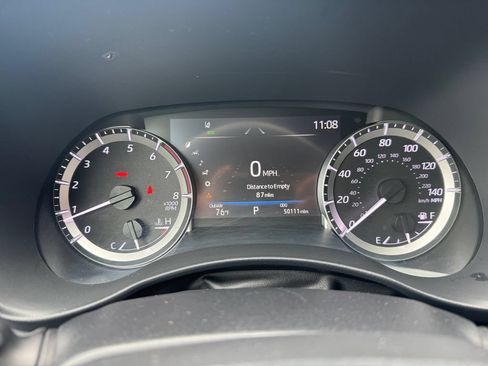 Used 2023 Toyota Highlander XSE AWD/4WD image 20