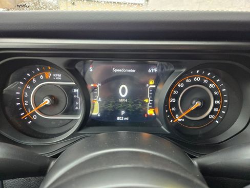 Used 2026 Jeep Gladiator Mojave AWD/4WD image 21