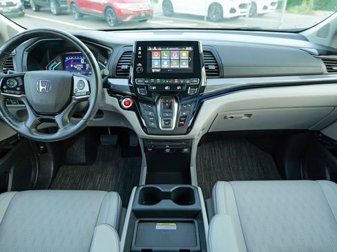 Used 2023 Honda Odyssey Elite image 42