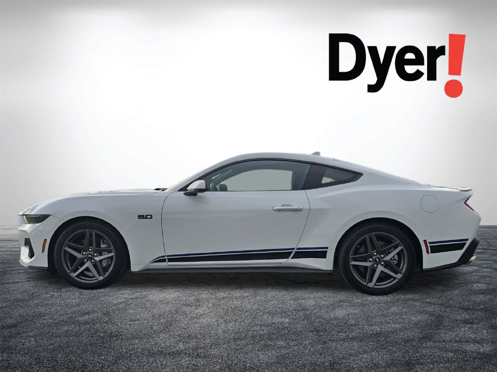 Used 2025 Ford Mustang GT Premium RWD image 7