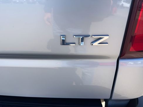 Used 2020 Chevrolet Silverado 1500 LTZ w/ LTZ Plus Package image 9