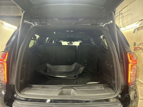 Certified 2022 Chevrolet Suburban RST w/ Sport Performance Package AWD/4WD image 26