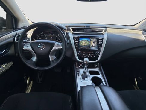 Used 2018 Nissan Murano SV w/ Premium Package FWD image 14