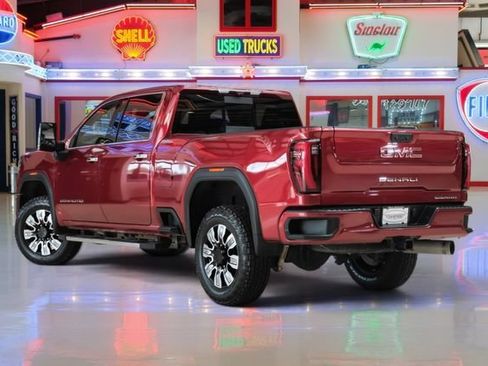 Used 2024 GMC Sierra 2500 Denali w/ Denali Reserve Package AWD/4WD image 4
