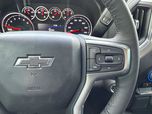 Used 2022 Chevrolet Silverado 1500 RST AWD/4WD image 16