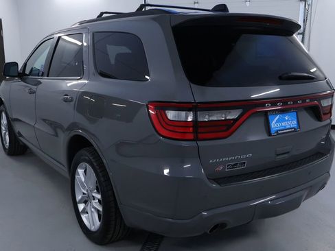 Used 2023 Dodge Durango GT image 5