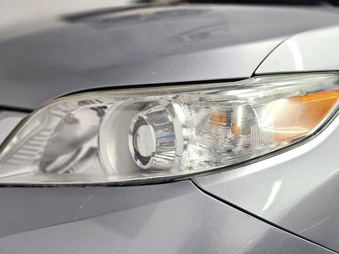 Used 2016 Toyota Sienna LE FWD image 19