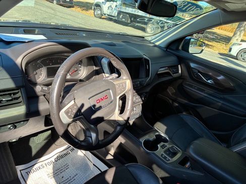 Used 2018 GMC Terrain Denali w/ Advanced Safety Package image 6