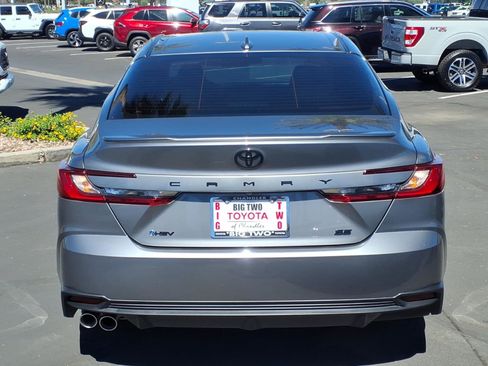 Certified 2026 Toyota Camry SE image 5