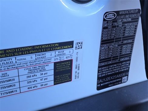 Used 2025 Land Rover Range Rover Velar S image 23