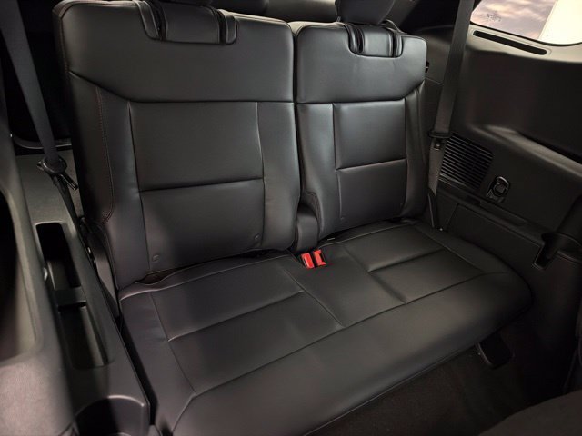 New 2027 Ford Explorer ST-Line AWD/4WD image 10