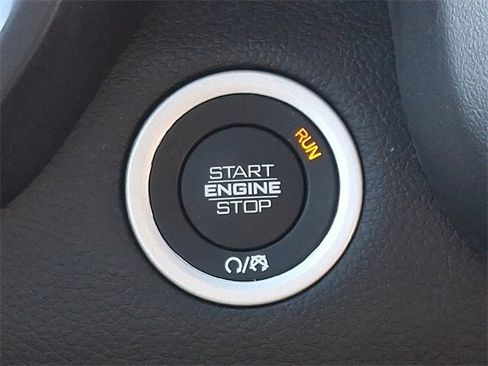 Used 2021 RAM 1500 Big Horn image 22