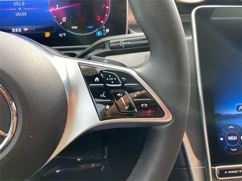 Used 2023 Mercedes-Benz C 300 4MATIC Sedan image 17