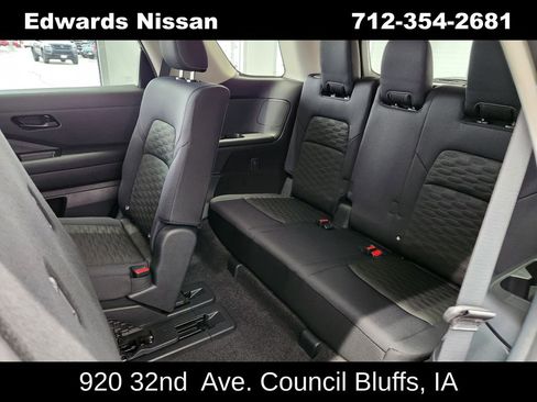 New 2026 Nissan Pathfinder SV image 19