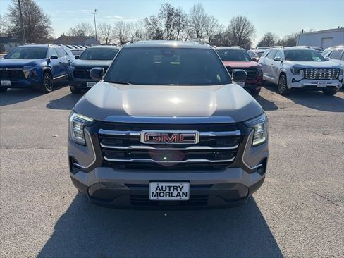 New 2026 GMC Terrain Elevation w/ Elevation Premium Package image 9