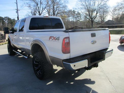 Used 2013 Ford F350 Lariat w/ FX4 Off Road Pkg image 26