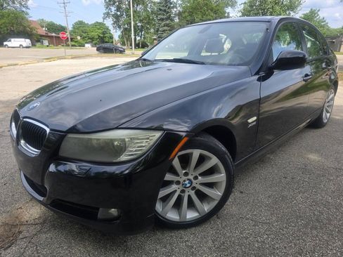 Used 2011 BMW 328i xDrive Sedan w/ Premium Pkg AWD/4WD image 1