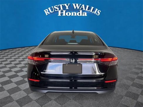 New 2026 Honda Accord SE image 4