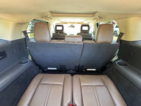 Used 2014 Lincoln MKT AWD w/ Equipment Group 201A image 41