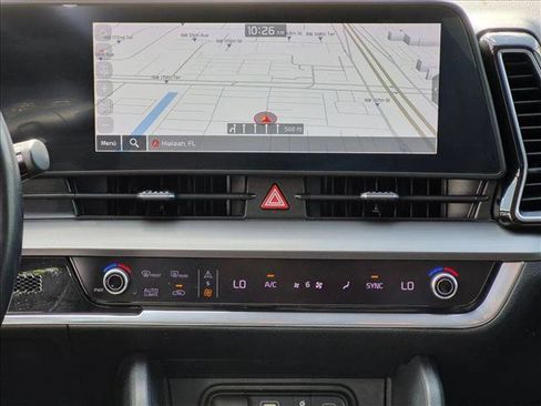 Used 2023 Kia Sportage EX FWD image 14