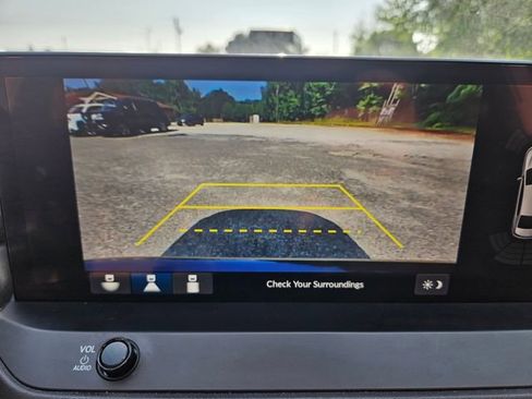 Used 2023 Honda Accord EX-L image 23