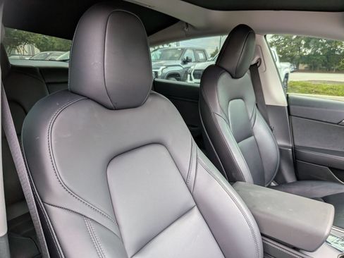 Used 2023 Tesla Model 3 Standard Range RWD image 36