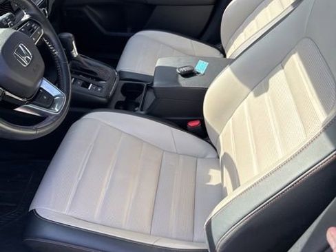 Used 2024 Honda CR-V Sport Touring image 12