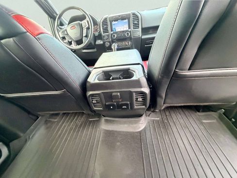 Used 2018 Ford F150 Lariat w/ Equipment Group 502A Luxury AWD/4WD image 24