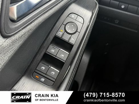 Used 2023 Nissan Rogue SV FWD image 10