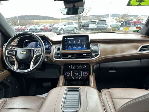 Used 2023 Chevrolet Tahoe High Country image 17