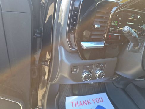 Certified 2022 GMC Sierra 1500 Elevation w/ LPO, Elevation Black Package AWD/4WD image 18