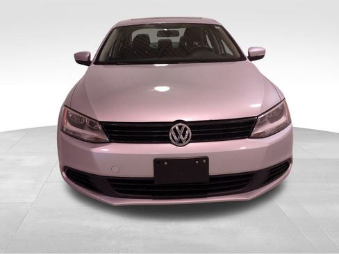 Used 2012 Volkswagen Jetta SE image 9