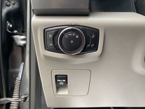 Used 2019 Ford F150 XLT image 17