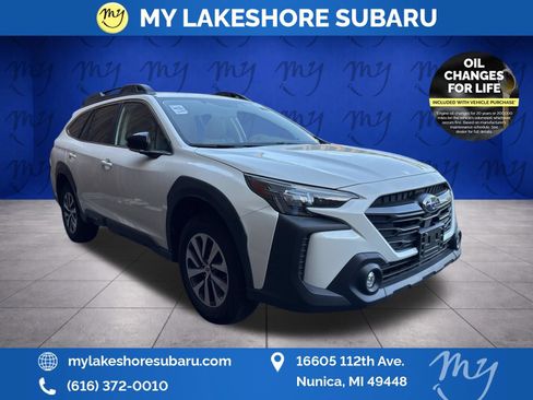 Certified 2025 Subaru Outback Premium AWD/4WD image 1