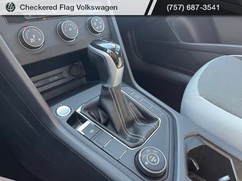 Used 2022 Volkswagen Taos S AWD/4WD image 42