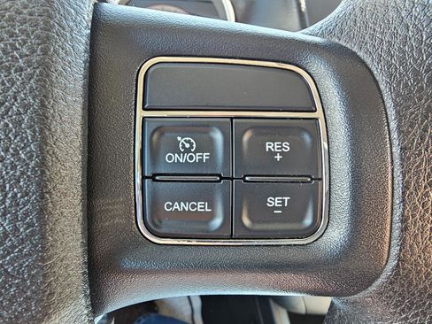 Used 2015 Dodge Journey American Value Package w/ Flexible Seating Group image 34