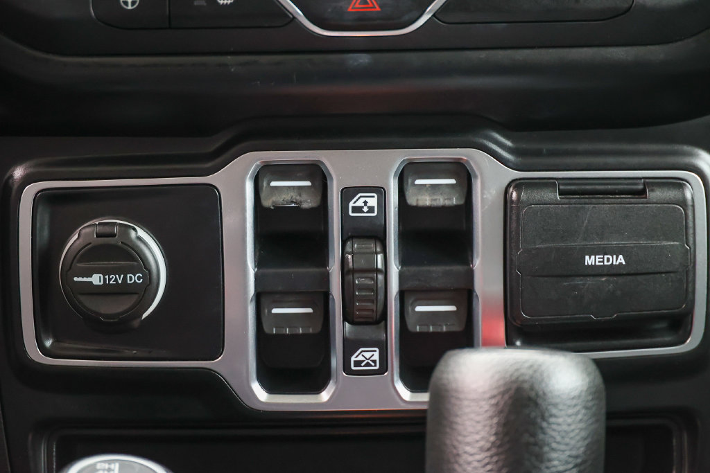Used 2020 Jeep Wrangler Unlimited Sport S AWD/4WD image 12