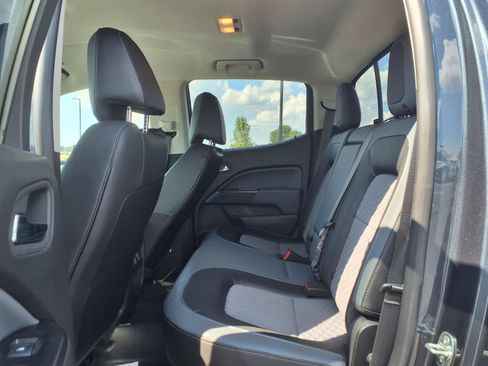 Used 2020 Chevrolet Colorado Z71 AWD/4WD image 22