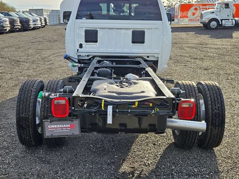 New 2026 RAM 4500 Tradesman AWD/4WD image 10