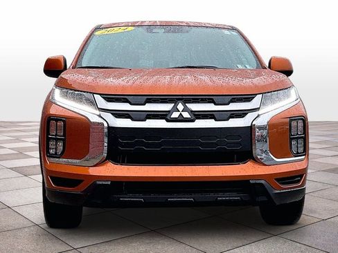 Used 2024 Mitsubishi Outlander Sport ES image 2