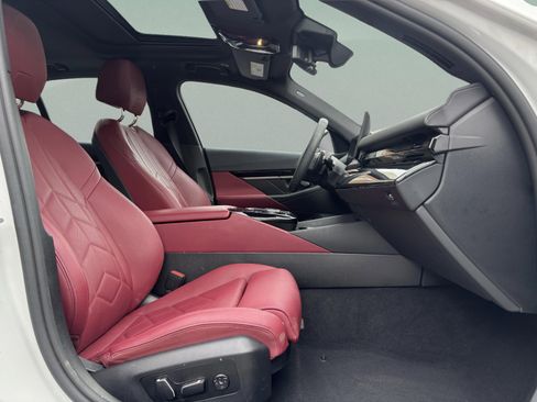 Used 2025 BMW 530i image 20