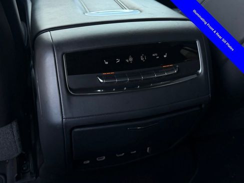 Used 2021 Cadillac Escalade Sport Platinum AWD/4WD image 24
