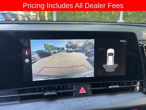 Used 2023 Kia Sportage X-Pro AWD/4WD image 10