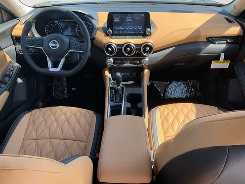 New 2025 Nissan Sentra SV w/ SV Premium Package image 31