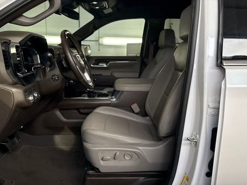 Used 2024 GMC Sierra 1500 SLT w/ SLT Premium Package image 12