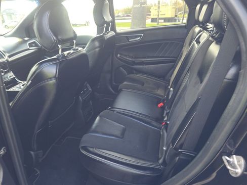 Used 2019 Ford Edge ST w/ Equipment Group 401A image 10