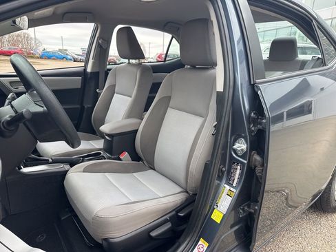 Used 2017 Toyota Corolla LE w/ Carpet Mat Package (TMS) image 17