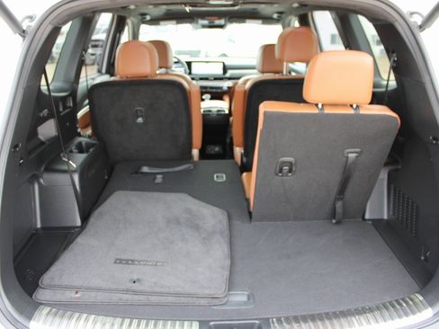 Used 2025 Kia Telluride SX Prestige X-Line image 17